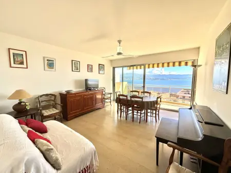 Appartement 2 chambres, parking, terrasse à Ajaccio - Photo 1