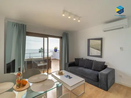 Appartement 2 chambres avec terrasse face à la plage : photo 6