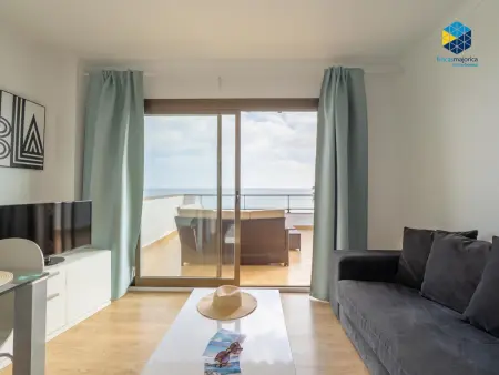 Appartement 2 chambres avec terrasse face à la plage : photo 7