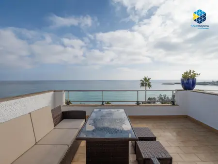 Appartement 2 chambres avec terrasse face à la plage : photo 22