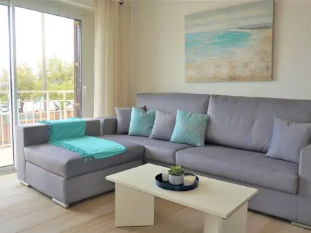 Appartement rénové 2 chambres, climatisation, près plage à Cala Bona - Photo 1