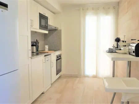 Appartement rénové 2 chambres, climatisation, près plage à Cala Bona - Photo 14