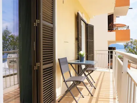 Appartement rénové 2 chambres, climatisation, près plage à Cala Bona - Photo 19