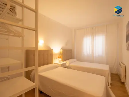 Appartement 3 chambres avec terrasse à S'Illot : photo 9