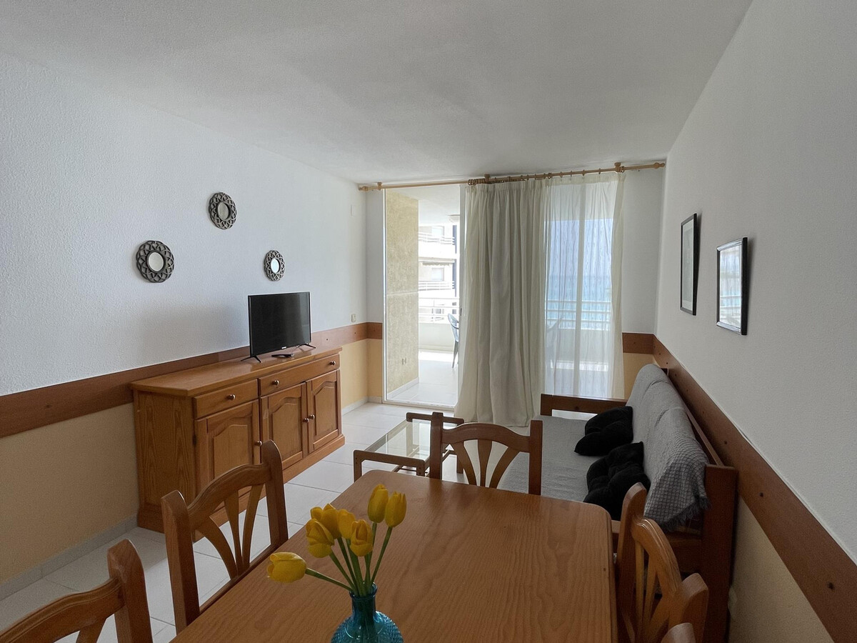 Appartement 2 chambres, piscine à 50m de la plage - Photo 17