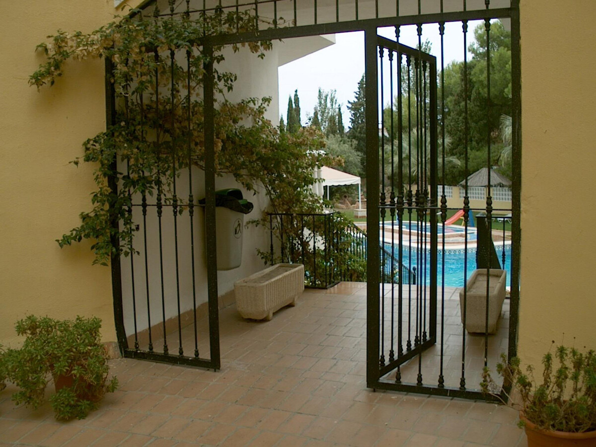 Appartement 3 chambres, piscine et jacuzzi, première ligne de plage - Photo 14