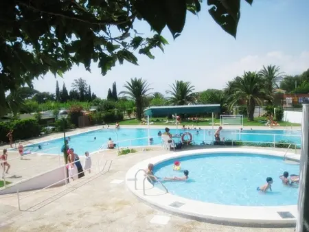 Location appartement à Miami Platja, Camping familial à 100m de la plage avec piscine, animations et wifi gratuit