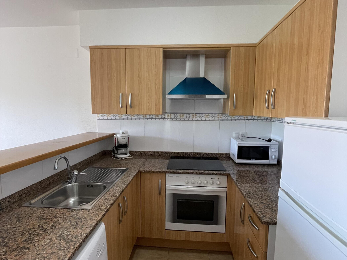 Appartement 6 personnes, piscine et parking à Peñíscola - Photo 9