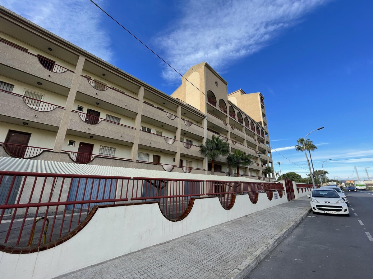 Appartement 2 chambres avec piscine à 300 m de la plage - Photo 12