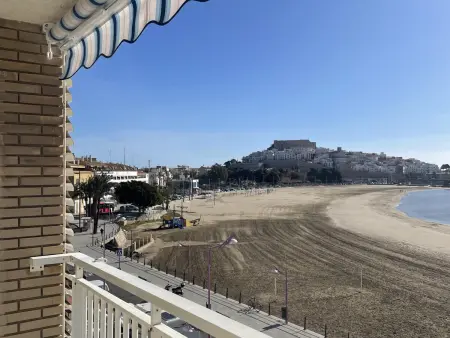 Location appartement à Peniscola, Appartement 2 chambres en front de mer avec piscine à Peñíscola