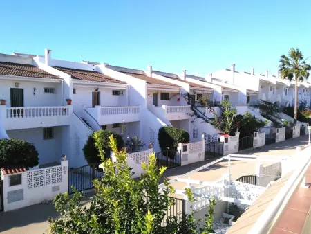 Location appartement à Peniscola, Charmant Bungalow à 150m de la Plage avec Piscine, 1CH, Animaux Bienvenus