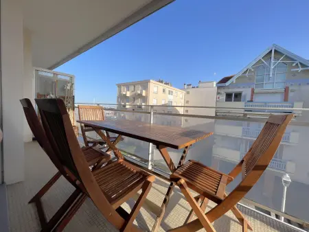 Appartement Aiguillon avec balcon vue port, 4 pers. : photo 2