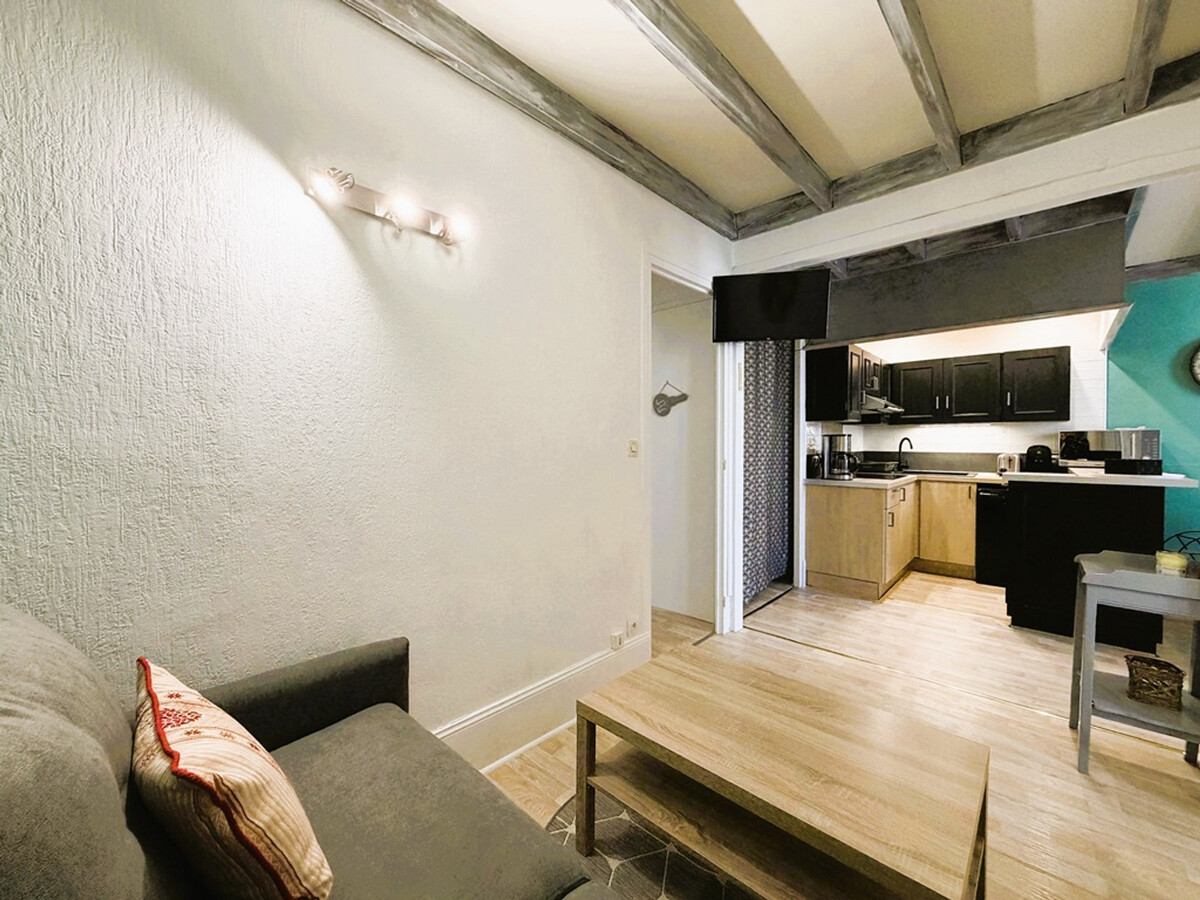 T2 hyper centre Mont-Dore, balcon, canapé convertible - Photo 8