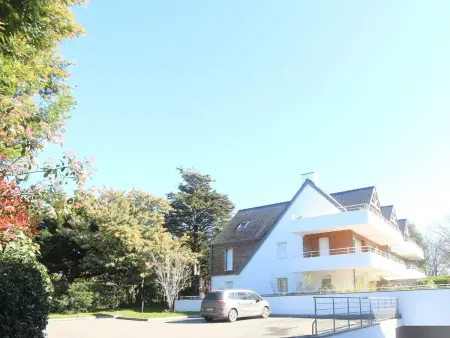 Triplex 3 étoiles à Bénodet : terrasse, jardin et plage à 200m : photo 22