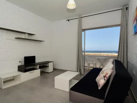 Appartement Morro Jable, terrasse vue mer à 30 secondes de la plage : photo 10