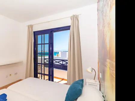 Appartement Tropical Center avec terrasse vue mer : photo 17