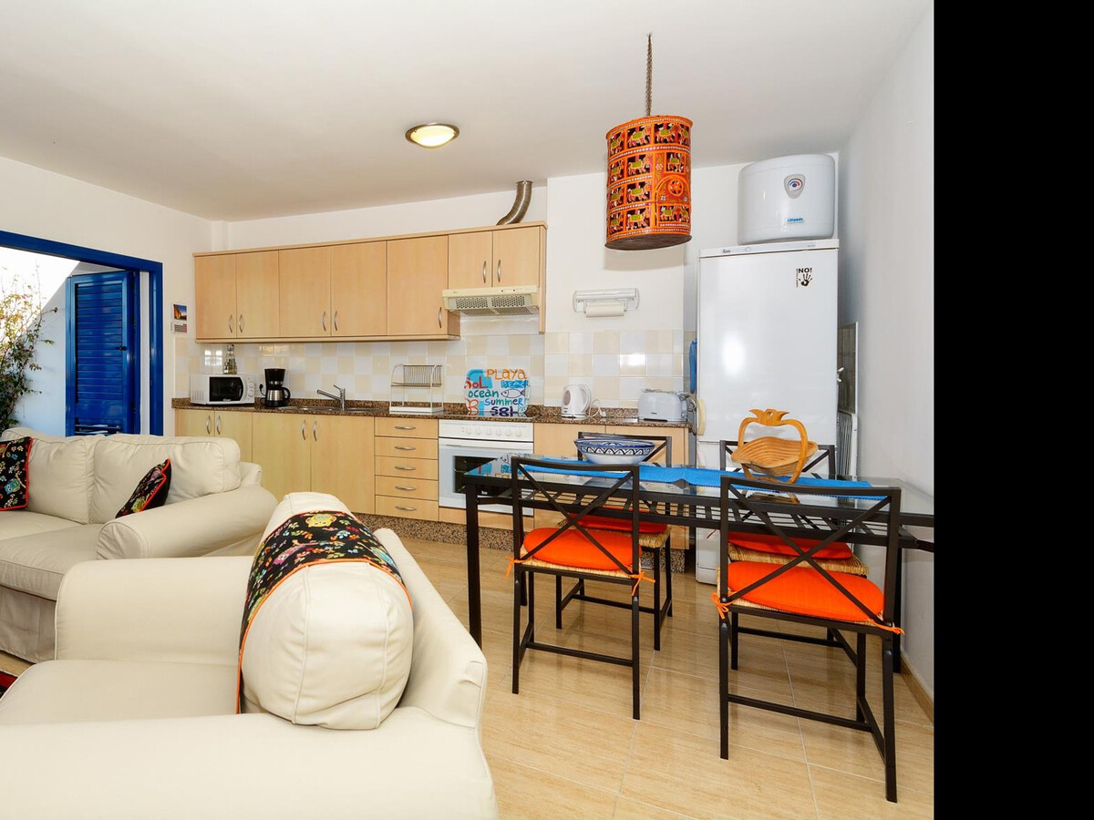 Appartement la Marina à Arrecife, vue mer et terrasse - Photo 12