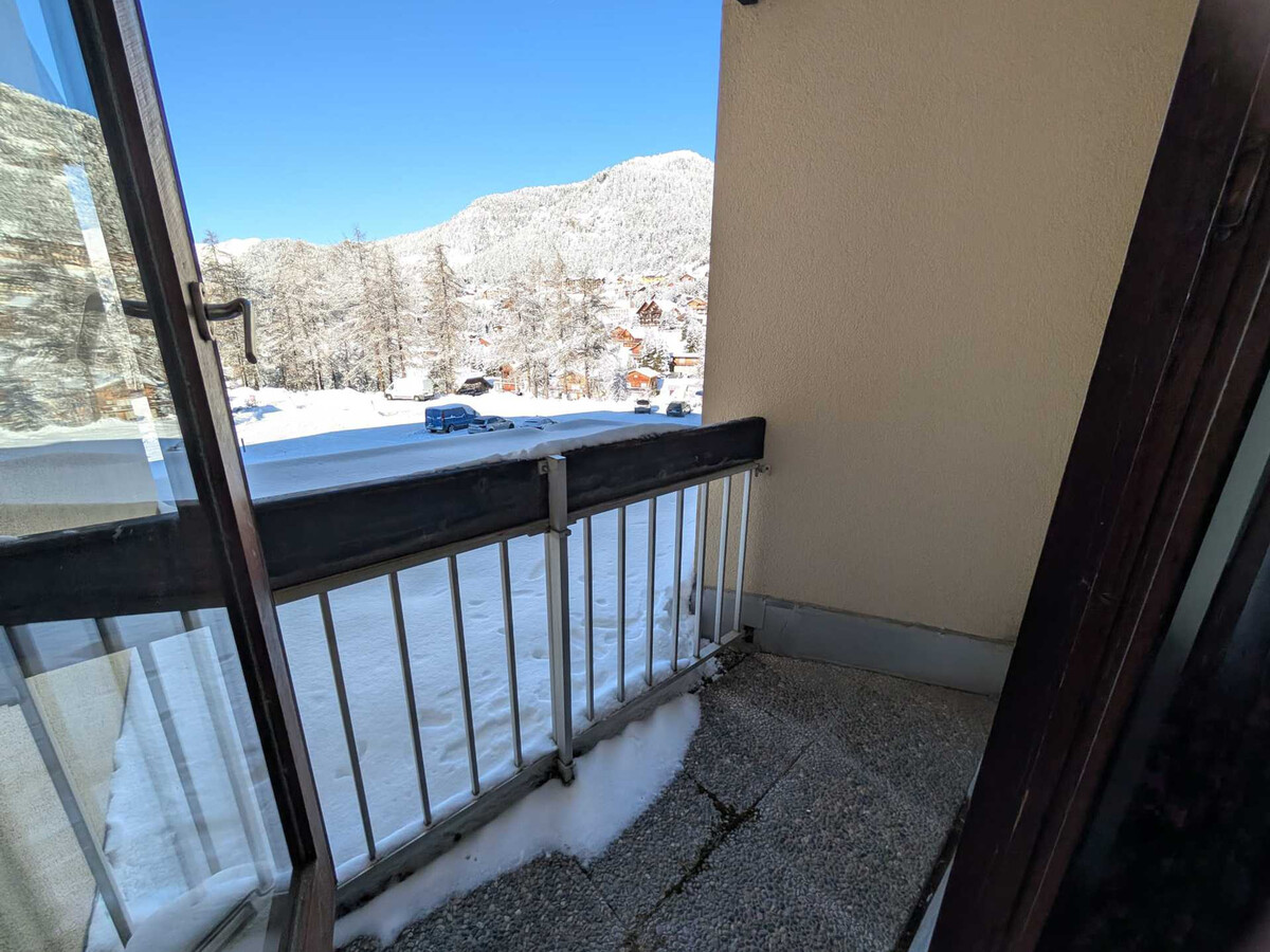 Studio 4 pers. skis aux pieds à Montgenèvre, balcon - Photo 9