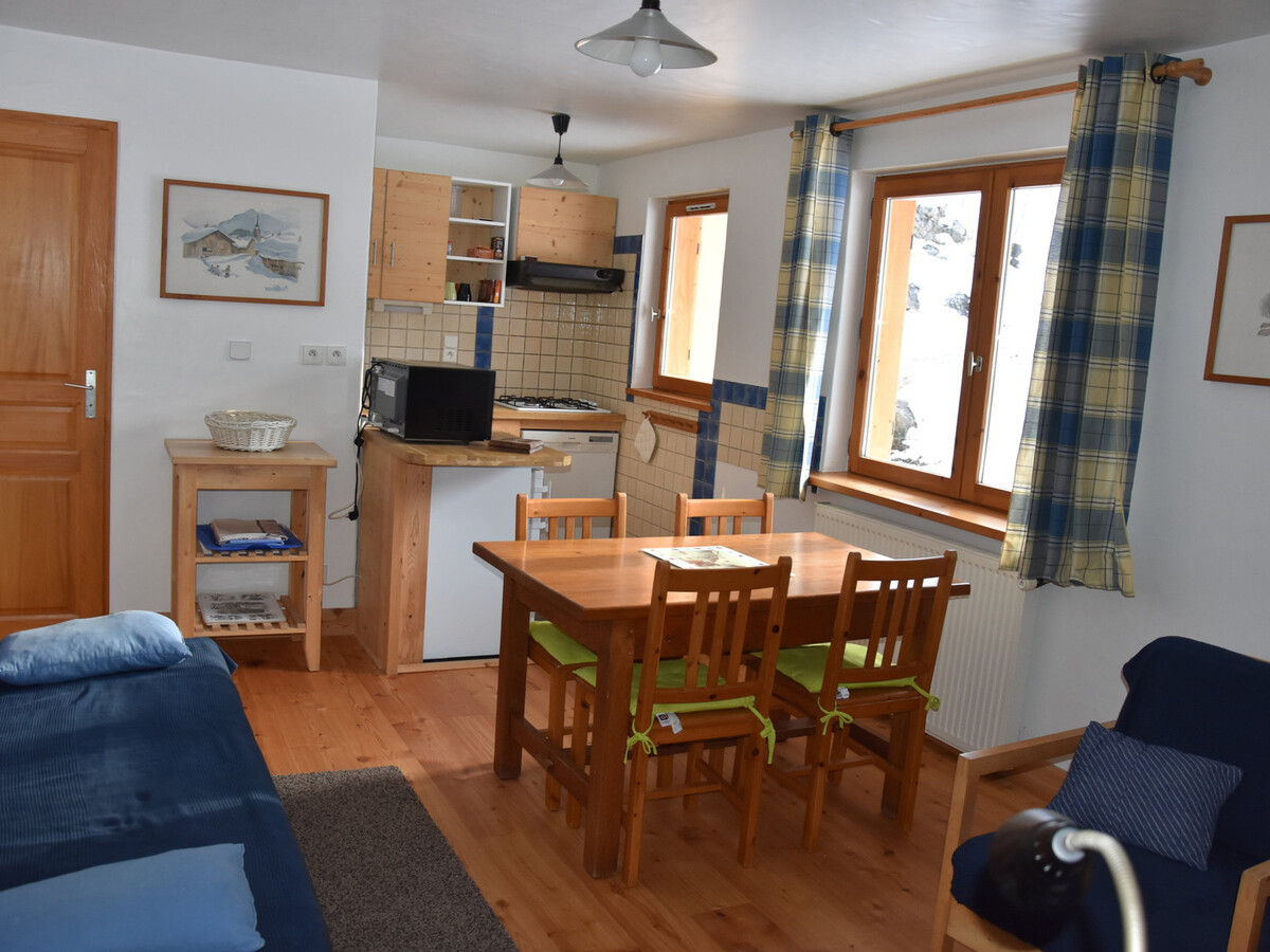 Rez-de-jardin 54 m² avec terrasse à Pralognan-la-Vanoise - Photo 1