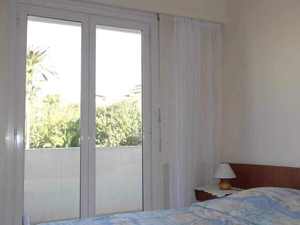 Appartement 2 chambres avec terrasse vue mer à Cavalaire - Photo 9