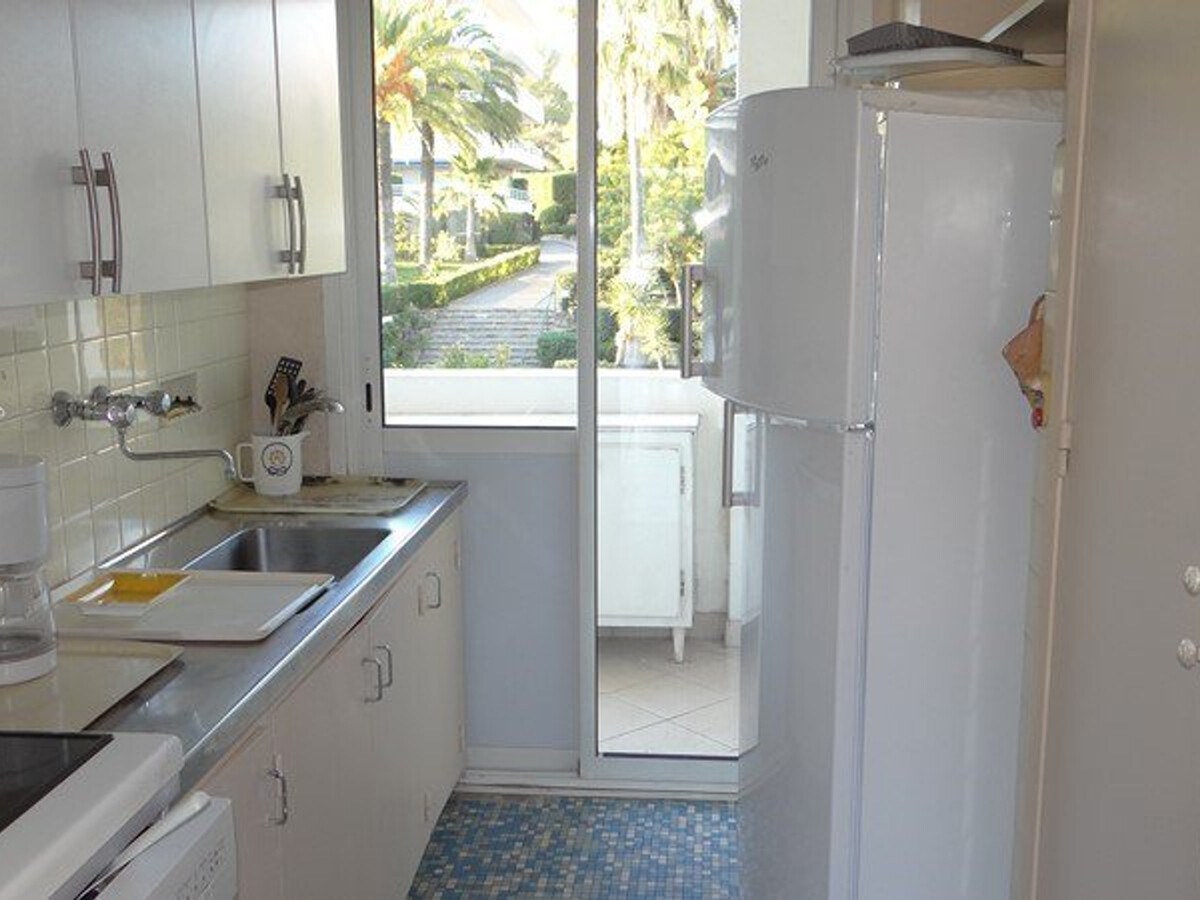 Appartement 2 chambres avec terrasse vue mer à Cavalaire - Photo 17