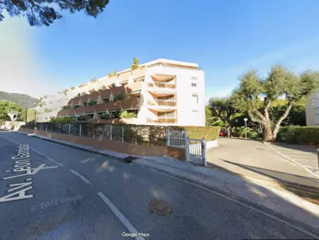 Studio 24 m² avec lits superposés et parking à Cavalaire : photo 12
