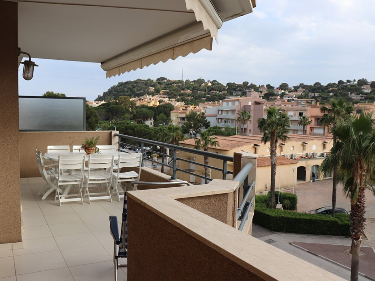 Appartement 2 chambres climatisé, terrasse et garage à Cavalaire - Photo 1