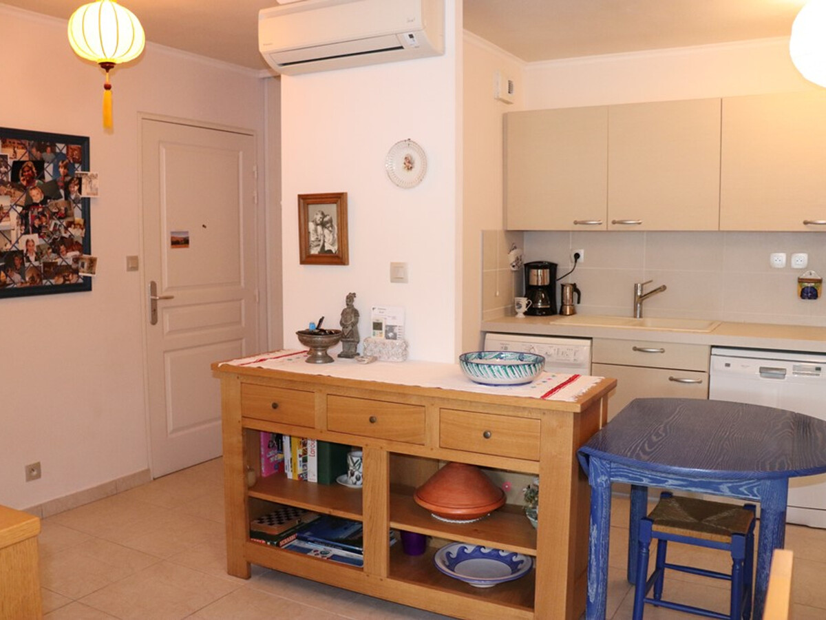 Appartement 2 chambres climatisé, terrasse et garage à Cavalaire - Photo 3