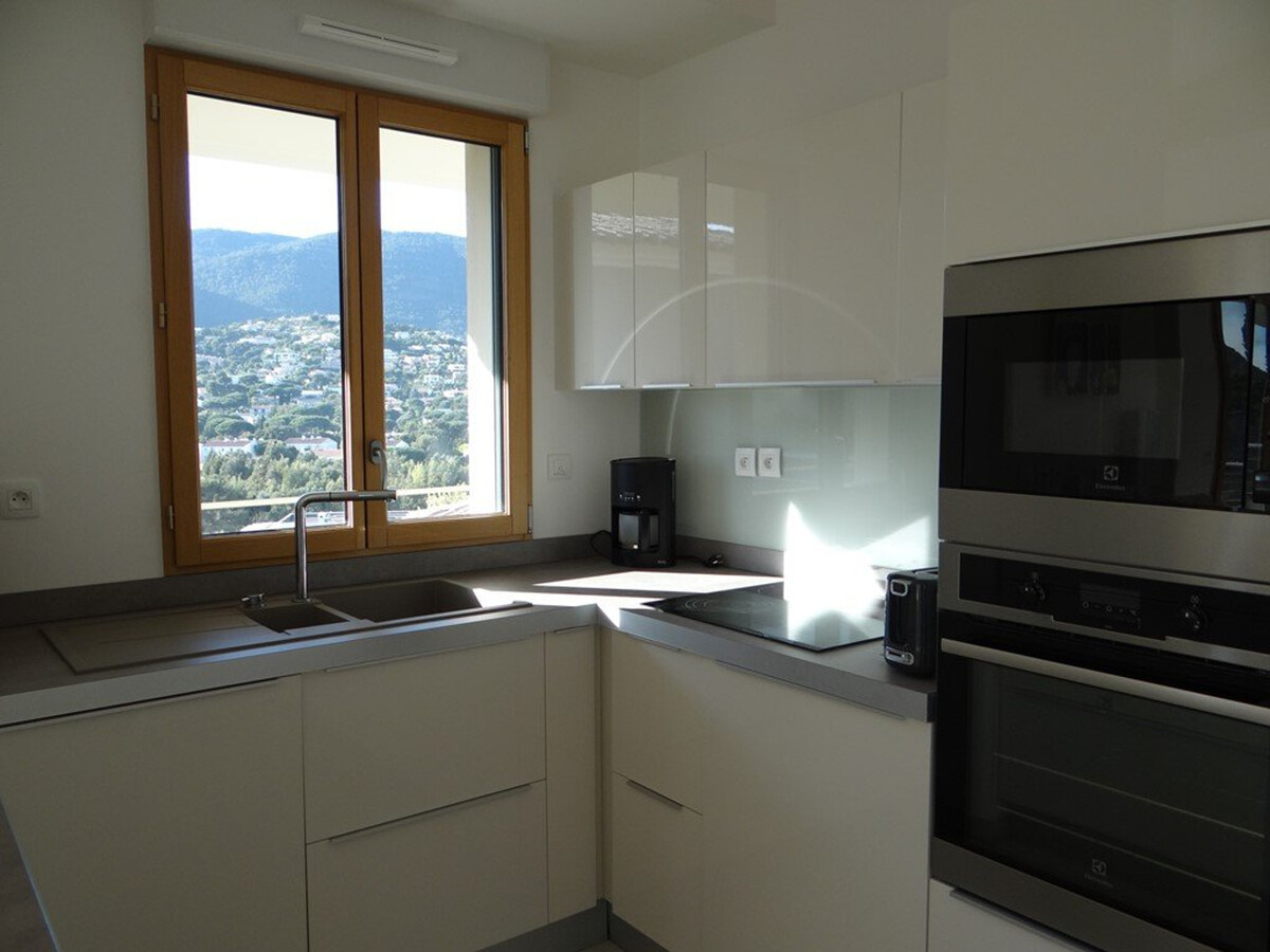 Penthouse T3 climatisé 84 m² avec garage à Cavalaire - Photo 13