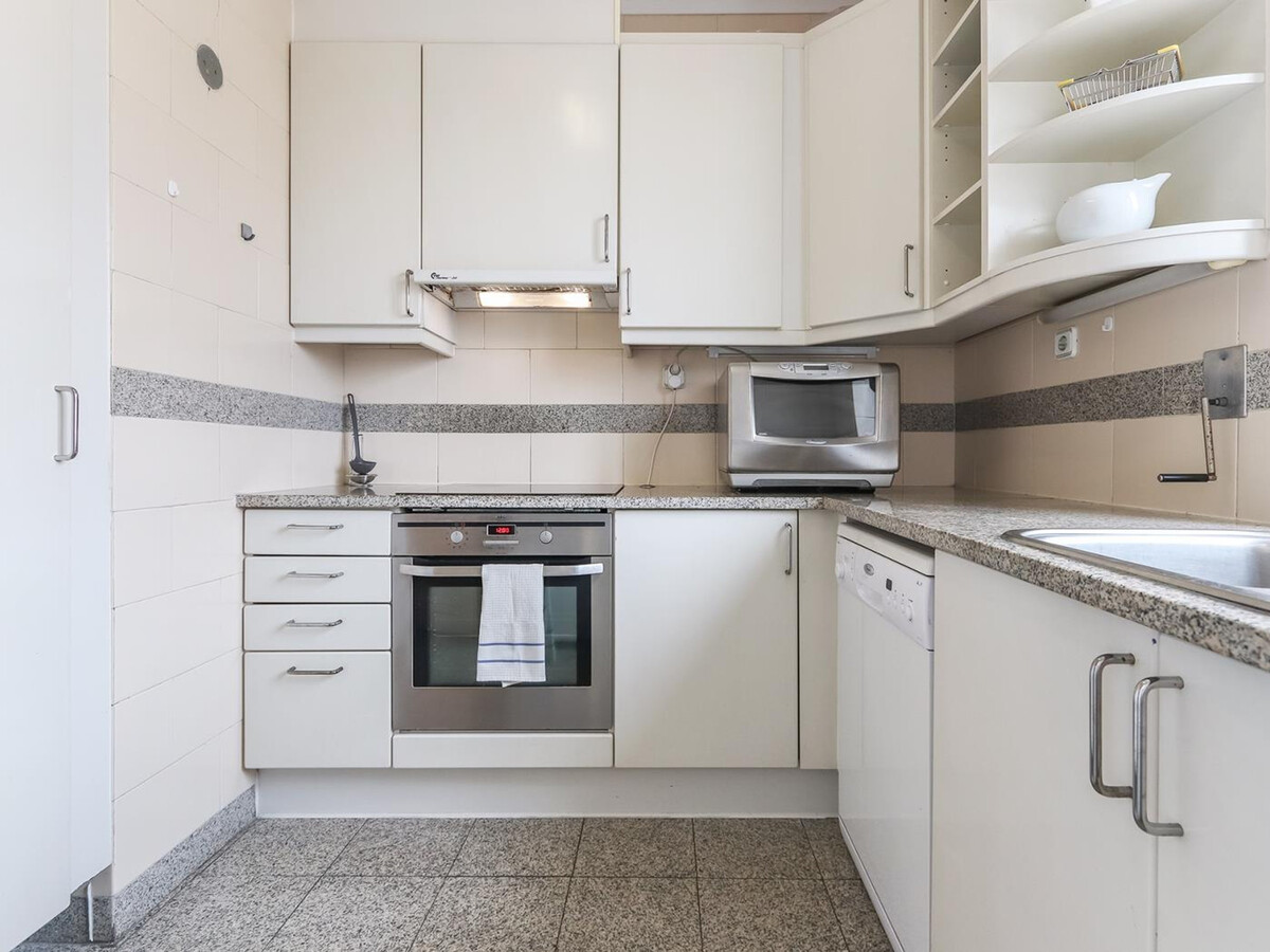 Appartement 4 personnes avec garage à Campolide, 5 min du Parque Eduardo VII - Photo 11