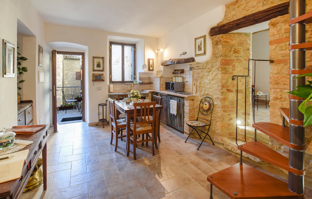 Appartement pierre et bois au cœur de Civitella del Lago - Photo 3