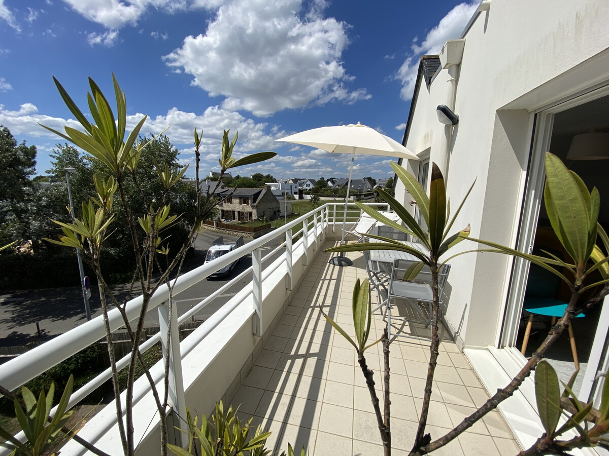 Appartement T3 dernier étage, terrasse vue mer à Larmor-Plage - Photo 9