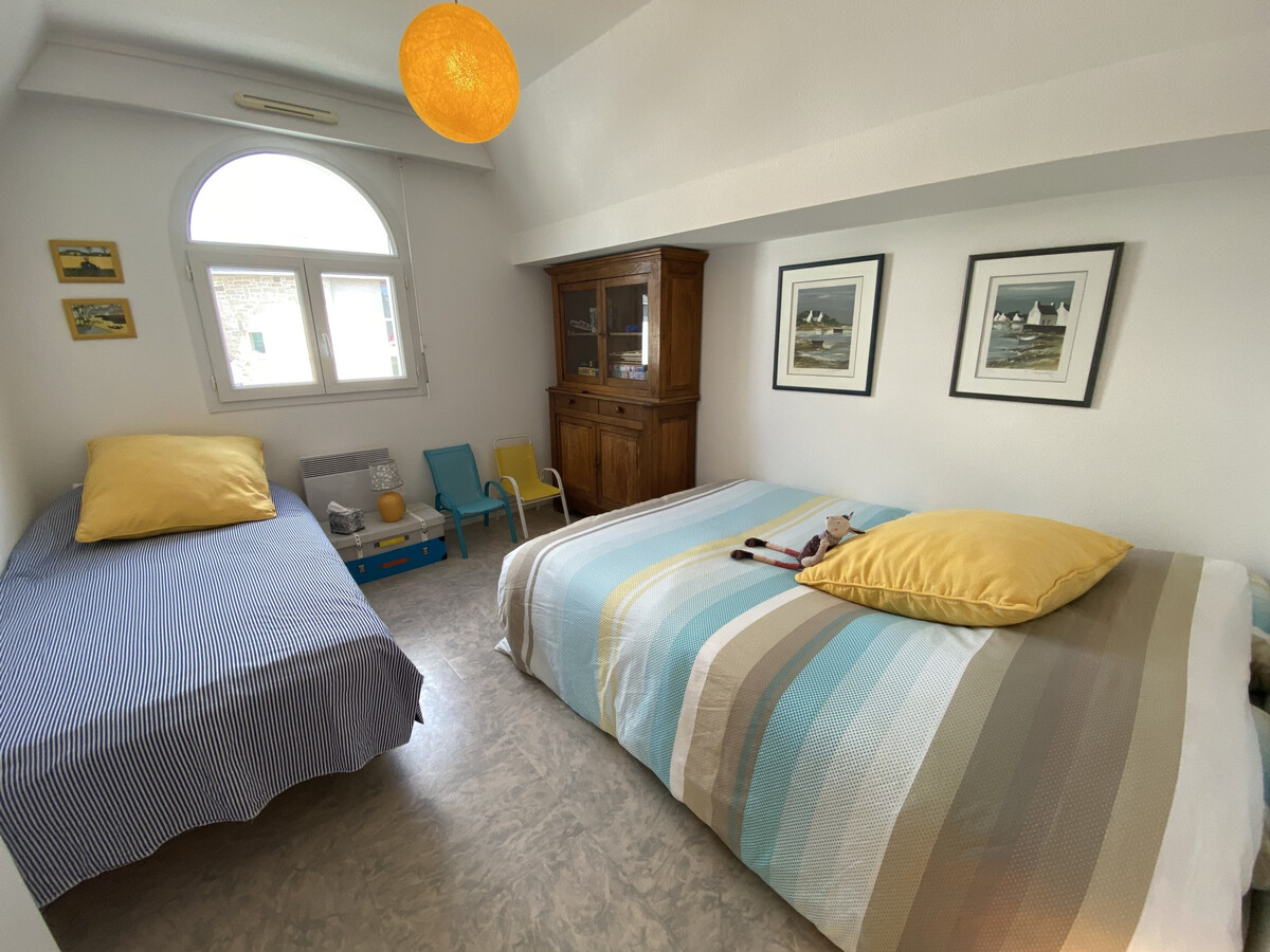 Appartement T3 dernier étage, terrasse vue mer à Larmor-Plage - Photo 15