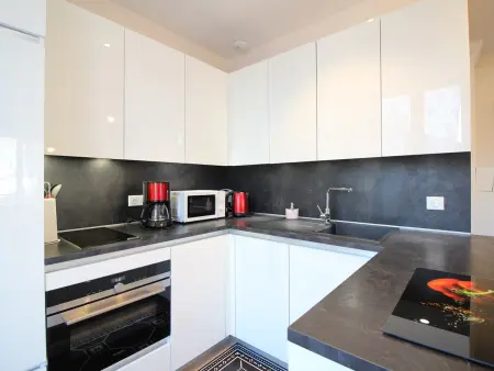 T3 63m² centre La Bourboule, 2 balcons, parking : photo 4