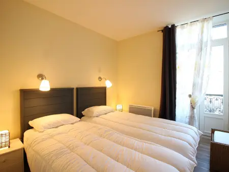 T3 63m² centre La Bourboule, 2 balcons, parking : photo 6