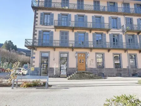 T3 63m² centre La Bourboule, 2 balcons, parking : photo 12
