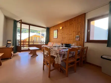 Location appartement à Morillon 1100, Appartement lumineux au pied des pistes avec accès direct Grand Massif