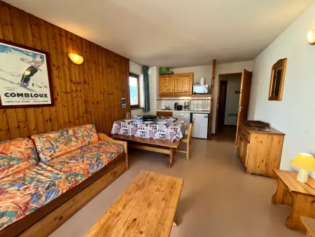 Appartement Les Sitelles, accès direct pistes Grand Massif : photo 2
