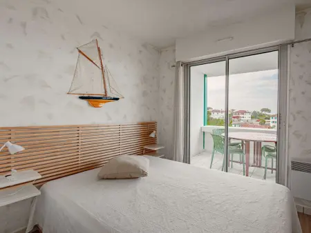 Appartement moderne vue baie à Ciboure, piscine : photo 7
