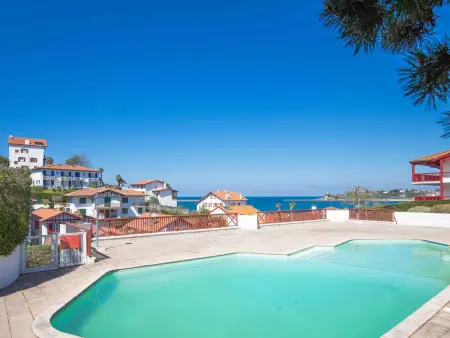 Appartement moderne vue baie à Ciboure, piscine : photo 13