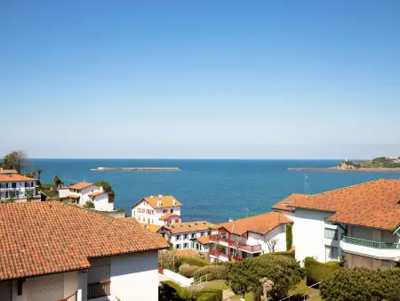 Appartement moderne vue baie à Ciboure, piscine : photo 14