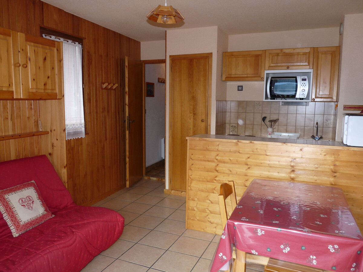 Studio 25 m² balcon sud, centre-ville Champagny-en-Vanoise - Photo 3