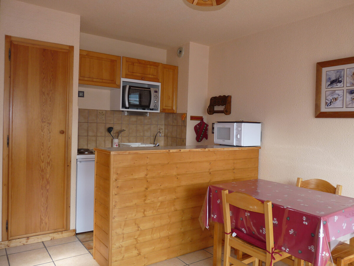 Studio 25 m² balcon sud, centre-ville Champagny-en-Vanoise - Photo 4