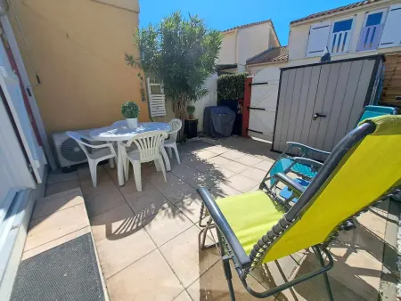 Charmante maison 2 pièces cabine 6 personnes, proche mer et étang, terrasse avec BBQ : photo 10
