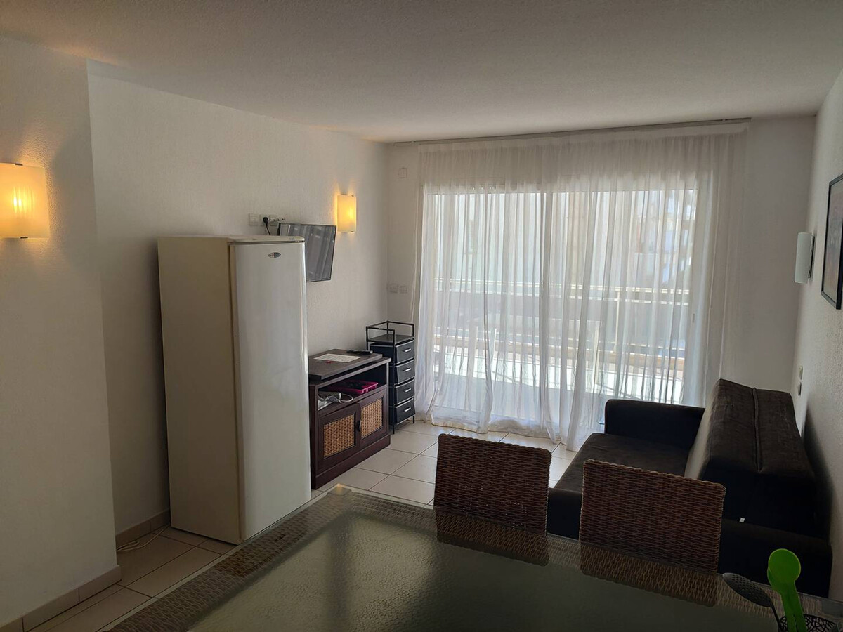 T2 climatisé terrasse 23m², piscine, parking à Argelès - Photo 4