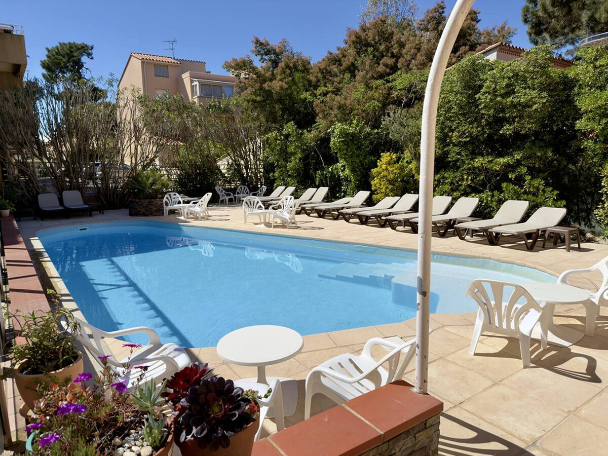 T2 climatisé terrasse 23m², piscine, parking à Argelès - Photo 12