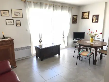 Location appartement à Les Sables d'Olonne, Appartement T3 calme avec balcon à 900m de la mer et commerces à 500m