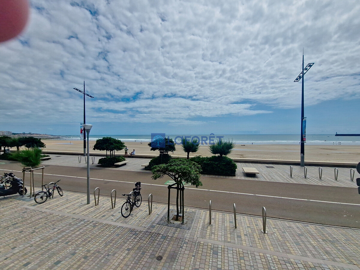 Studio face mer 1er étage avec balcon aux Sables-d'Olonne - Photo 8