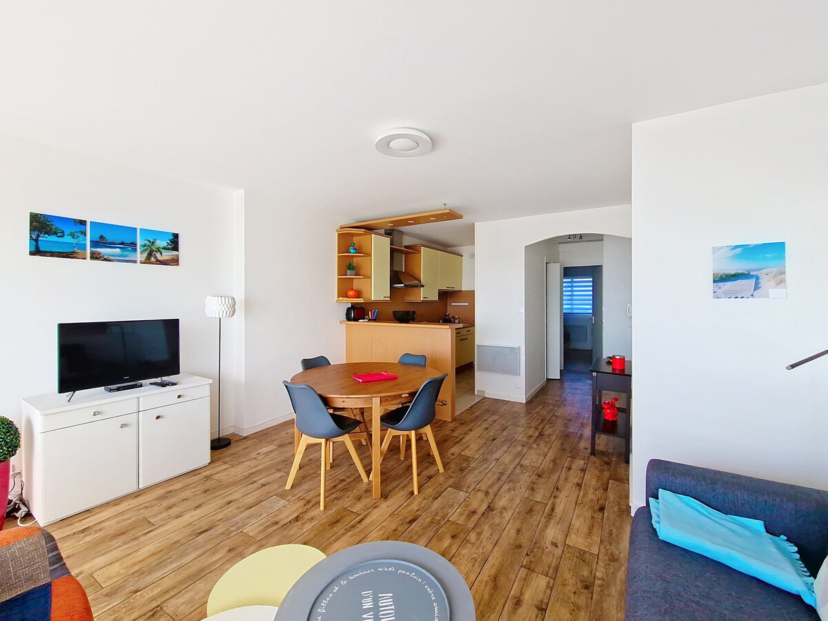 Appartement 2 pièces rénové face mer aux Sables-d'Olonne - Photo 18