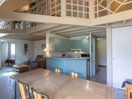 Location appartement à La Mongie, Duplex pied de pistes, 8 pers, 2 chambres, balcon sud, parking, station centrale